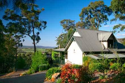 Image: SkyHouse Mount Macedon Exterior
